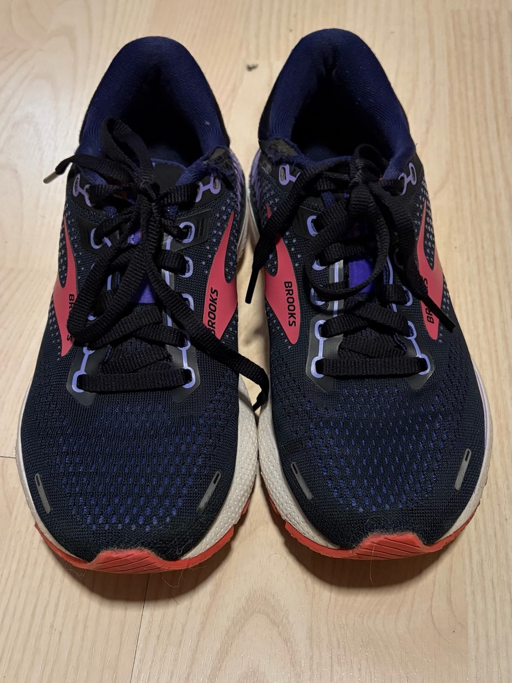 Brooks Adrenaline GTS  Women's Running Shoes - Navy with Coral Accents
